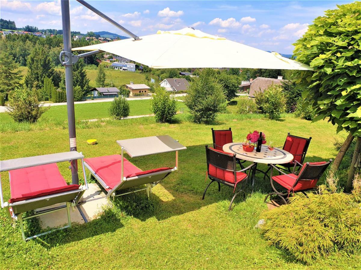 Haus Am Weinberg II Seekirchen am Wallersee Exterior foto