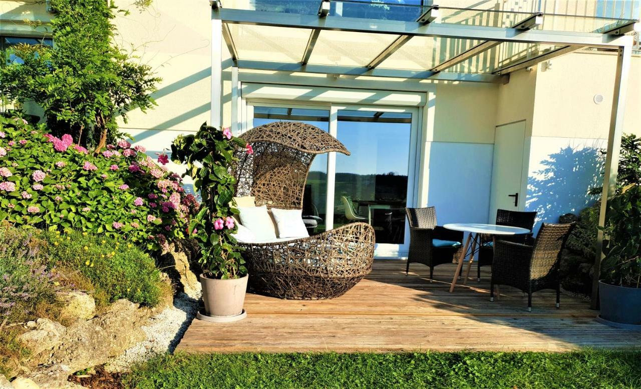 Haus Am Weinberg II Seekirchen am Wallersee Exterior foto